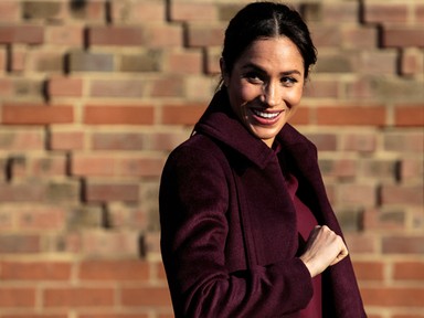 Meghan Markle már kerüli a nyilvánosságot egy paparazzi most mégis elcsípte óriási pocakjával