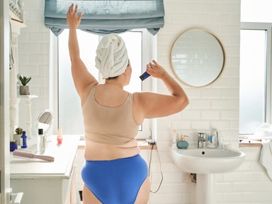 Kiderült, hány év felett nem ajánlott naponta zuhanyozni