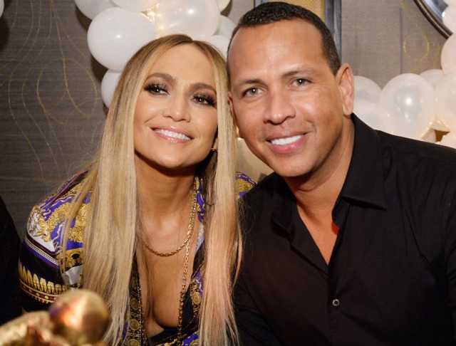 Olvadozunk: Jennifer Lopez és szerelme először nyilatkoztak kapcsolatukról az eljegyzés óta