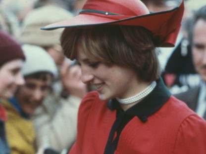 Libabőrös leszel, ha meglátod a The Crown új előzetesében Diana hercegnét