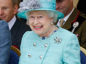 Erzsébet királynő nem veti meg az italt! Ezeket görgeti le minden nap