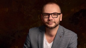 Kadarkai Endre: „Hiszek benne, hogy nem mások jelenéhez, hanem a saját múltunkhoz kell mérni magunkat”