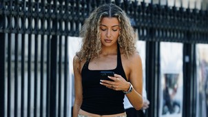 Ki vagyok, ha nem posztolok róla?- így veszi el az identitást a közösségi média