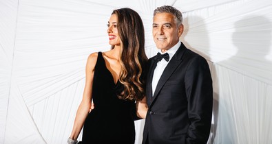 George Clooney és Amal Clooney csak úgy ragyognak egymás mellett: szerelmesebbnek tűnnek, mint valaha