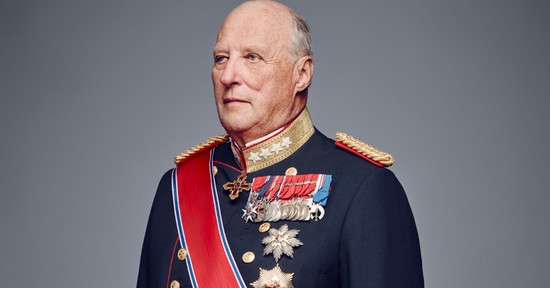 Ezt gondolják a norvégok pénteken elhunyt uralkodójukról, ilyen ember volt V. Harald király