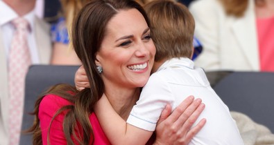 Te észreveszed ezt az édes részletet Lajos herceg rajzán? Édesanyjának üzen vele a hatéves kisfiú.