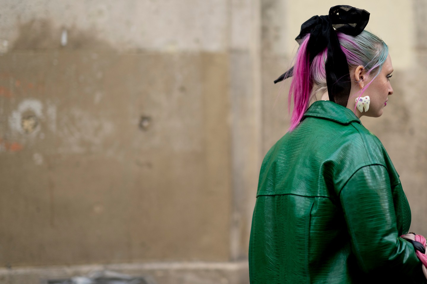  Masni a hajba, de az extrém fülbevaló se semmi!