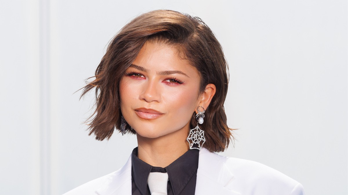 Zendaya csipkés meztelenruhája az egyik legkifinomultabb darab, amit valaha láttunk