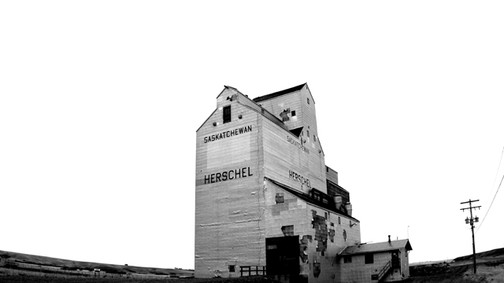 Az egyik legmenőbb táskamárka megérkezett Magyarországra!