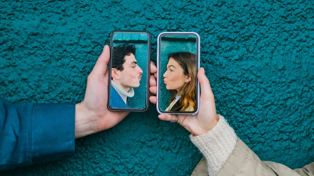 Alig van, aki ne próbálta volna ki valamelyik társkeresőt - mi a következő lépcső?