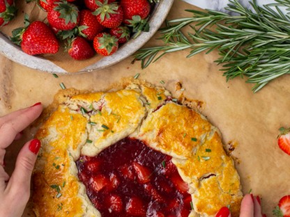 Marton Adri isteni epres-rozmaringos francia galette-jét így készítheted el