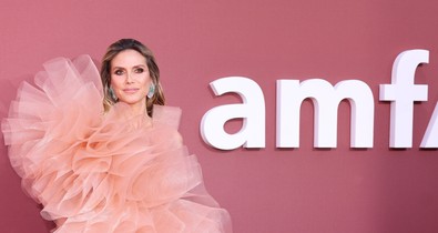 Heidi Klum pucérmelltartója a legmeztelenebb dolog, amit valaha láthatsz