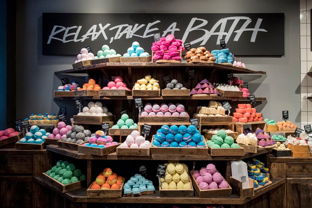 Lush csomagodat már házhoz viszi a Wolt