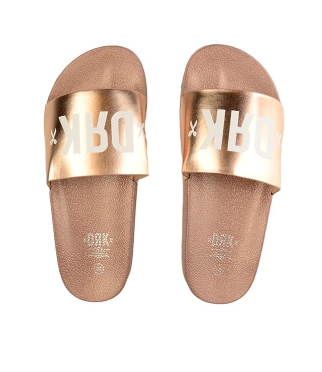 Arany DORKO / PLAYERSROOM 6995 Ft