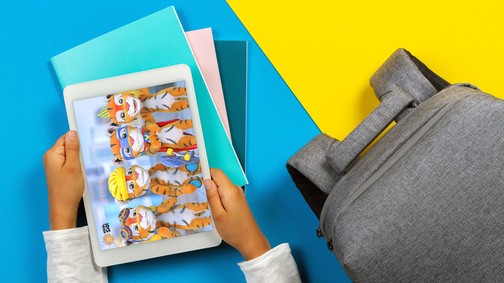 Egyenlő esélyek a digitális oktatásban: ezt támogatja a Köszi, Sió! program