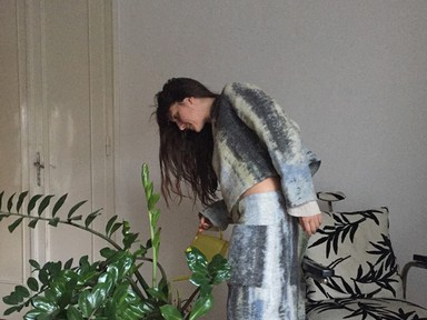 Eke Angéla egy magyar tervező ruháját választotta a mai napra