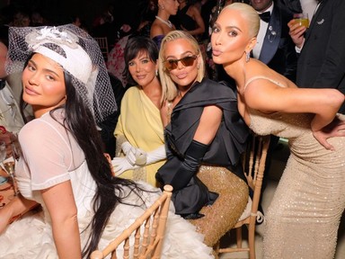 A Kardashian család gigantikus Photoshop-balesetet szenvedett