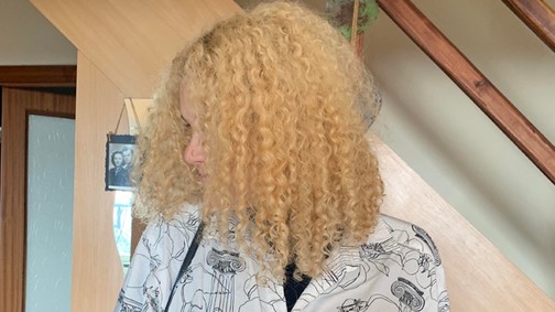 Egy egyszerű de nagyszerű szettel zárja a hetet Végh Dóri