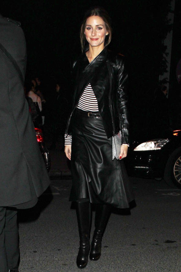 Vagány bőrszettben a H&M show-ján Párizsban.