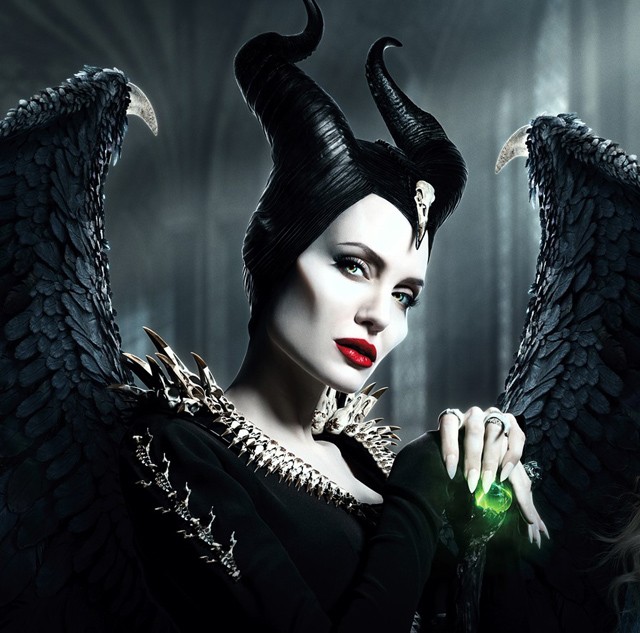 Ér-e Oscar-díjat Angelina Jolie 6 órán át készülő sminkje?