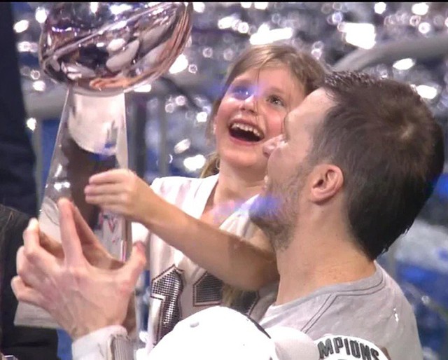 Elsírod magad, ha meglátod, hogyan ünnepelt Gisele Bundchen és családja a Super Bowl-on