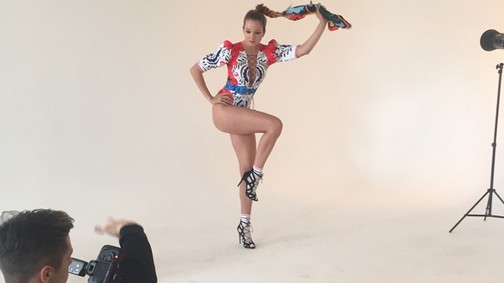 Exkluzív! Mihalik Enikő mesélt nekünk a divattervezői bemutatkozásáról