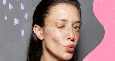 Így készíthetsz egyszerűen természetes hatású szeplőket sminkkel 