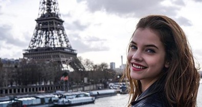 Nézd, milyen ultradögös ruhában divathetezik Palvin Barbara