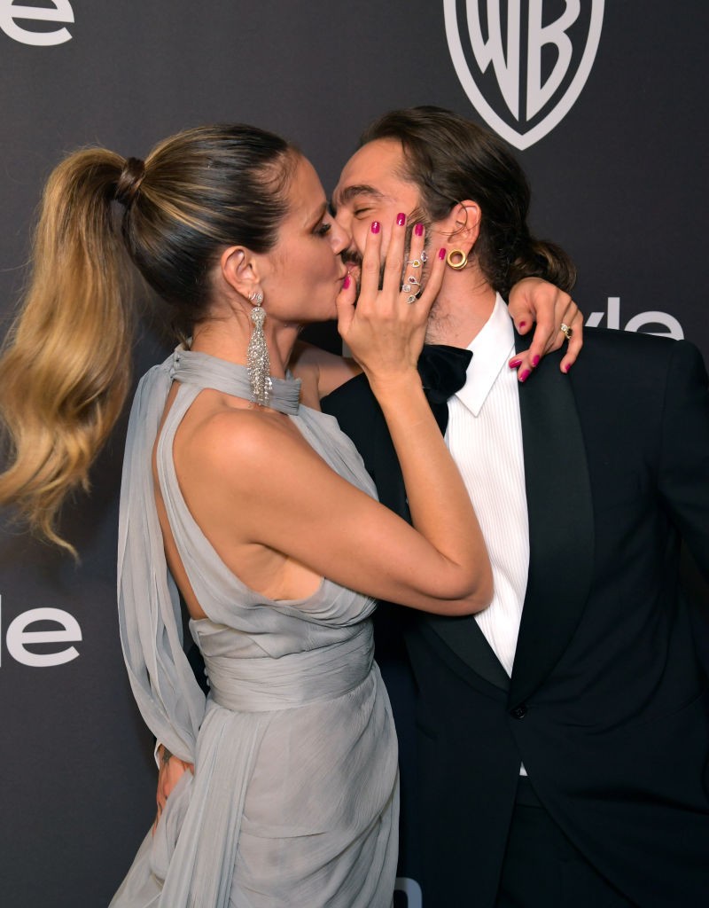 Sosem féltek kimutatni, hogy mennyire imádják egymást. A vörös szőnyegen is simán bevállalják a csókolózást. 