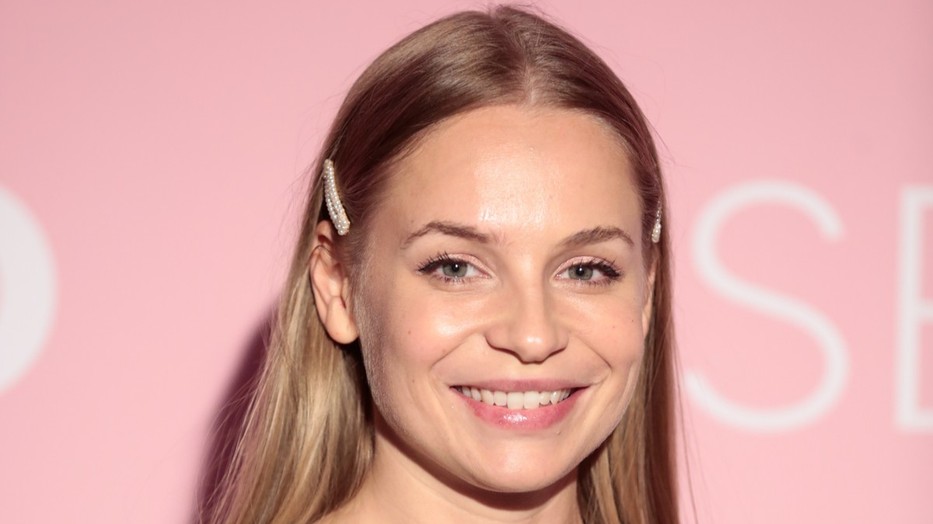 Iszak Eszter még élvezi a bikiniszezont