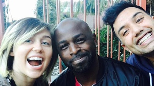 Miley Cyrus nagyon meglepő új frizurával!