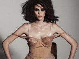 Adina és az árnyak