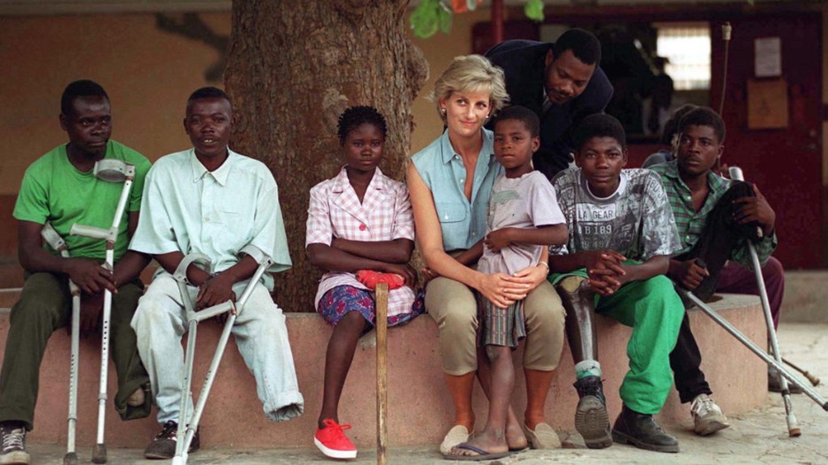 Diana hercegné igyekezett egy kicsit jobbá tenni a világot