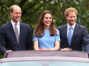 Katalin hercegné és Vilmos herceg egy váratlan Instagram-posztban üzenetek Harry hercegnek: ez állhatott valójában a gesztusuk hátterében