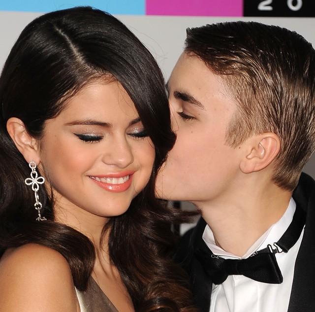 Selena Gomez borzasztóan összeveszett az édesanyjával, mentőt kellett hívni