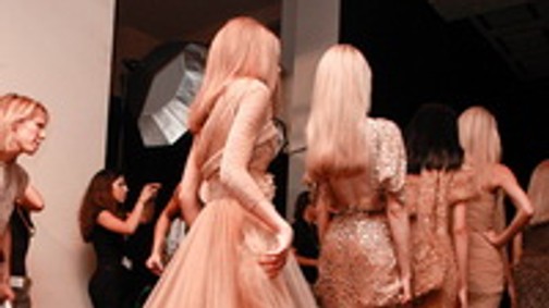 Szexuális zaklatás, drogok - sokkoló adatok a modellekről