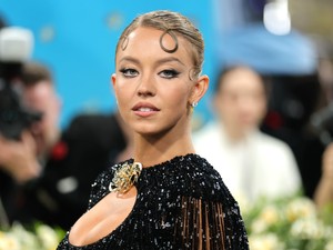 Sydney Sweeney fellázadt a Met-gála témája ellen, mégis tarolt