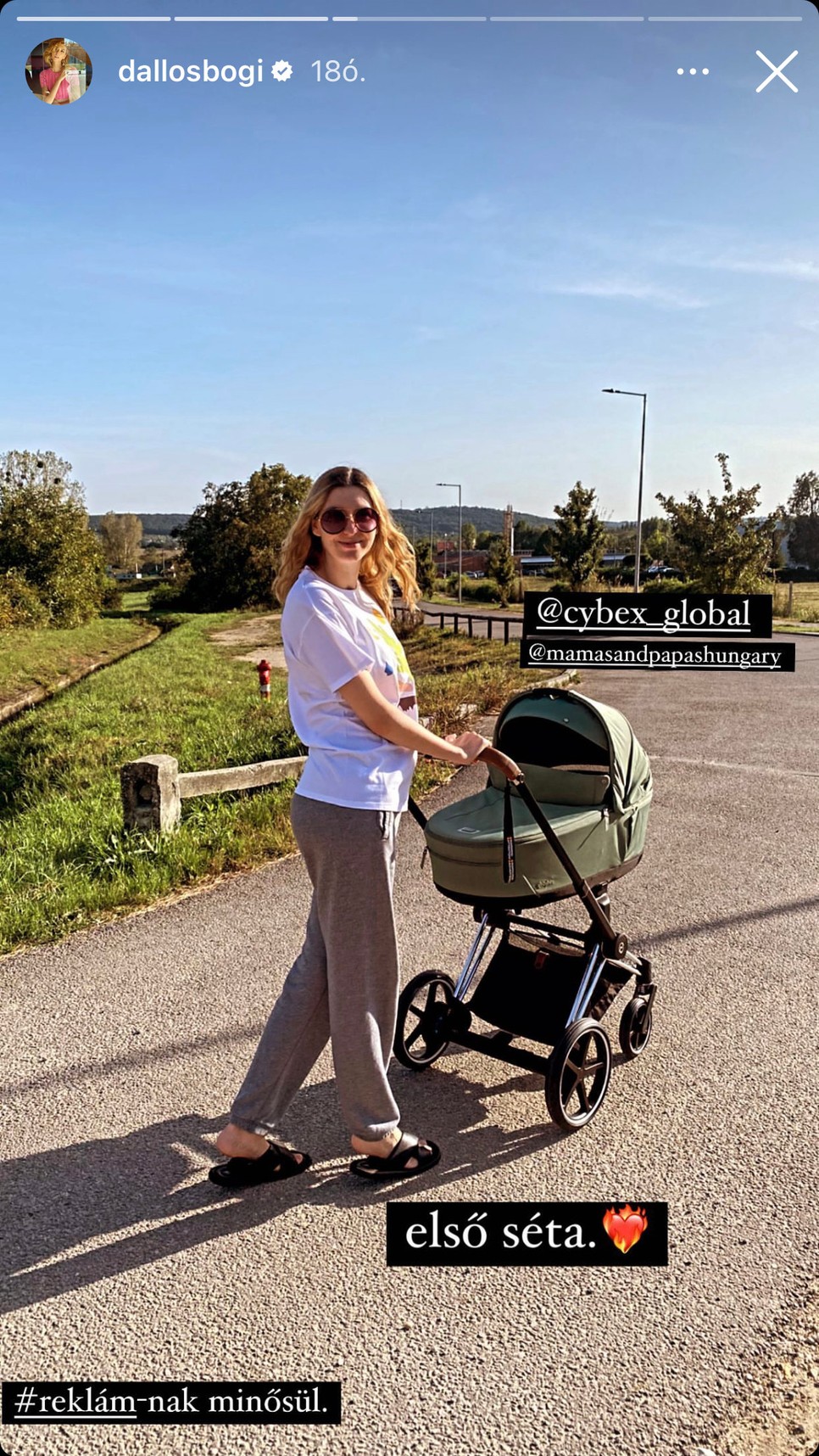 Elérkezett az első séta pillanata