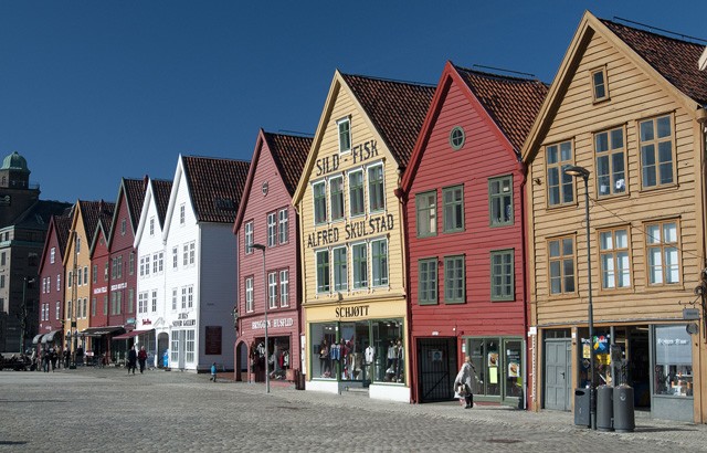 wizzair, úticél, új repülőjáratok, repülőgép, hannover, bergen, faro, lamezia terma, repülő, repülés