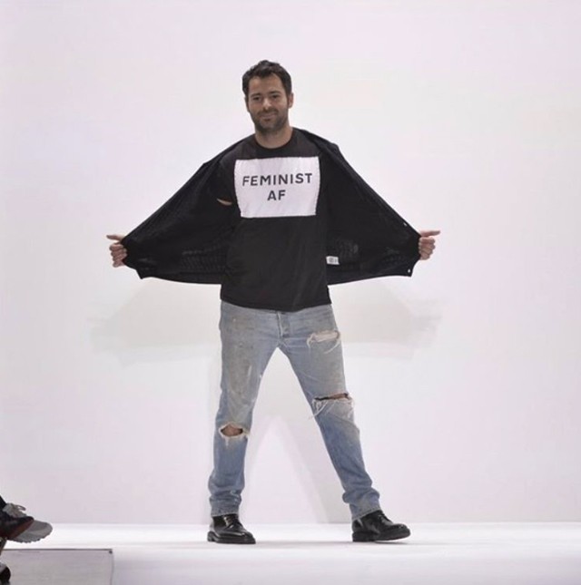 A divatvilág bemutat Trump elnöknek