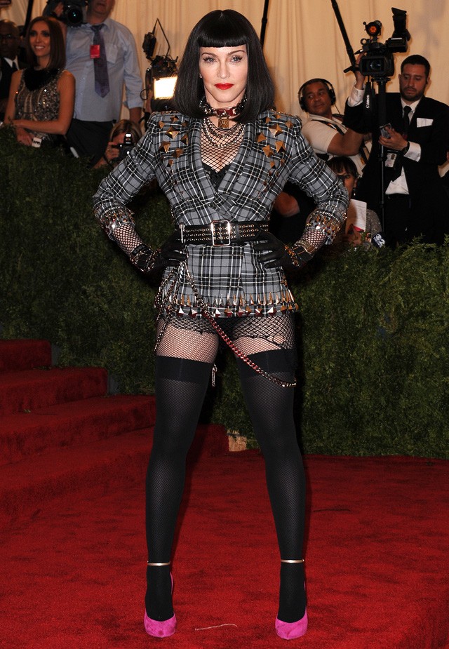 Madonna minden évben versenyt fut a legrosszabb szett díjáért