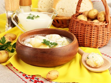 Így készítsd el a világ legfinomabb, legkrémesebb krumplifőzelékét!