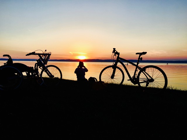 Illés Fanni paralimpikon: Balaton körül - kézzel