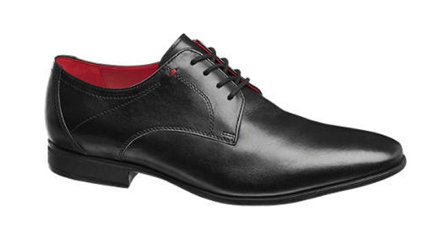 Fekete bőrcipő 11900 Ft helyett 9520 Ft