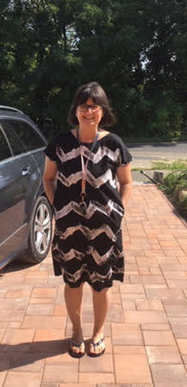 Eheti Gardróbnapló vendégünk egy kényelmes, de beszédes ruhadarabot választott mára