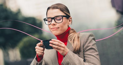 A koffeinmentes kávé és a fehérjepor is tiltólistás a neurológusok szerint, itt a teljes lista, mit nem fogyasztanának soha 