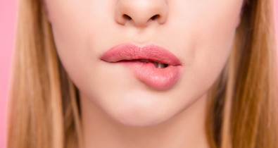 Folyton cserepesek az ajkaid? Ezekkel a termékekkel rendbe hozhatod!
