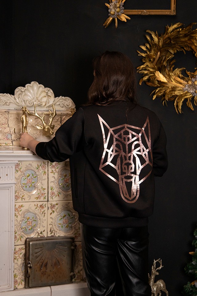 Helló péntek, Tóth Helga kedvenc napja és ez a szettjén is látszik