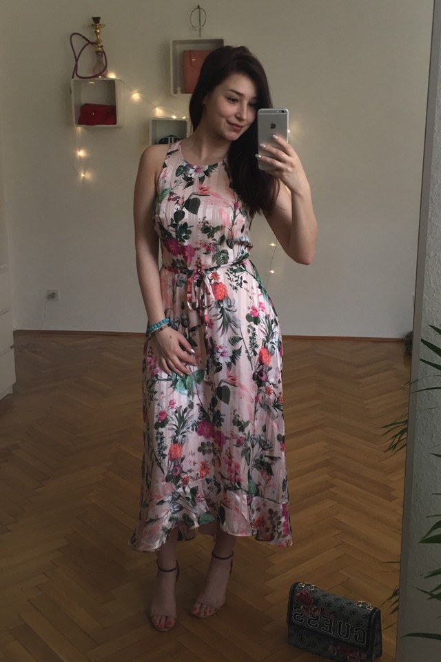 A Gardróbnaplóban ezen a héten Karola mutatja meg, mit visel