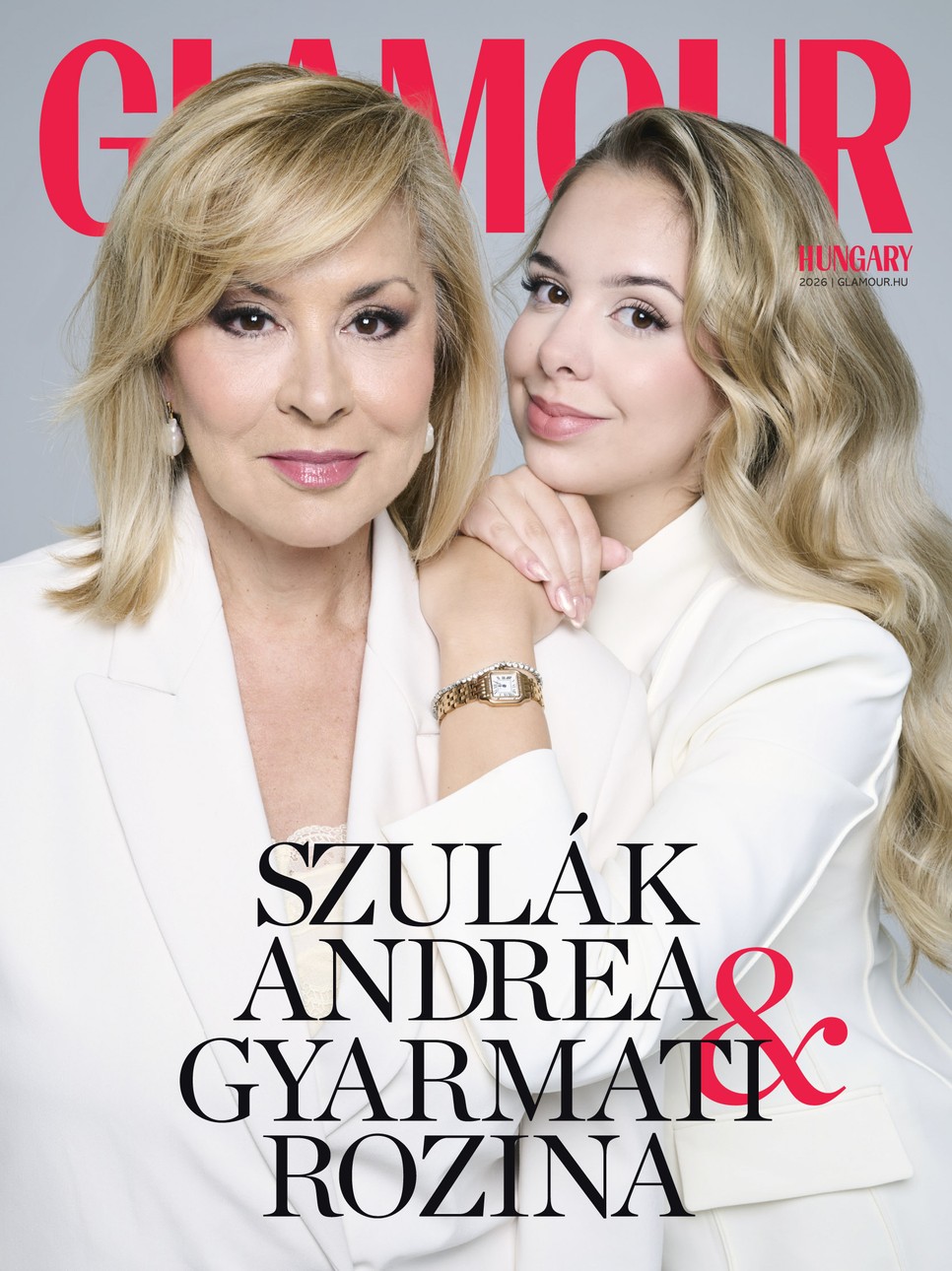 Szulák Andrea és lánya, Gyarmati Rozina digitális címlap – Andrea: Nadrágkosztüm ZARA Fülbevaló EVA REMENYI Rozina: Blézer ZARA, Fülbevaló EVA REMENYI